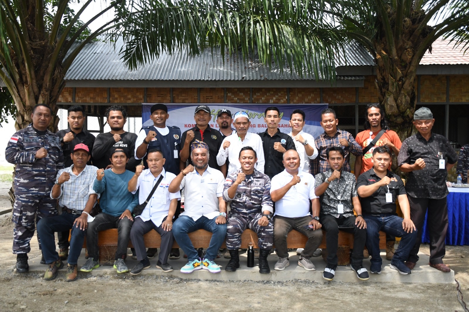 Danlanal TBA Jalin Silaturahmi Dengan Wartawan