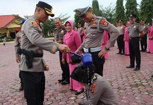 60 Polisi Naik Pangkat, Ini Pesan Kapolres