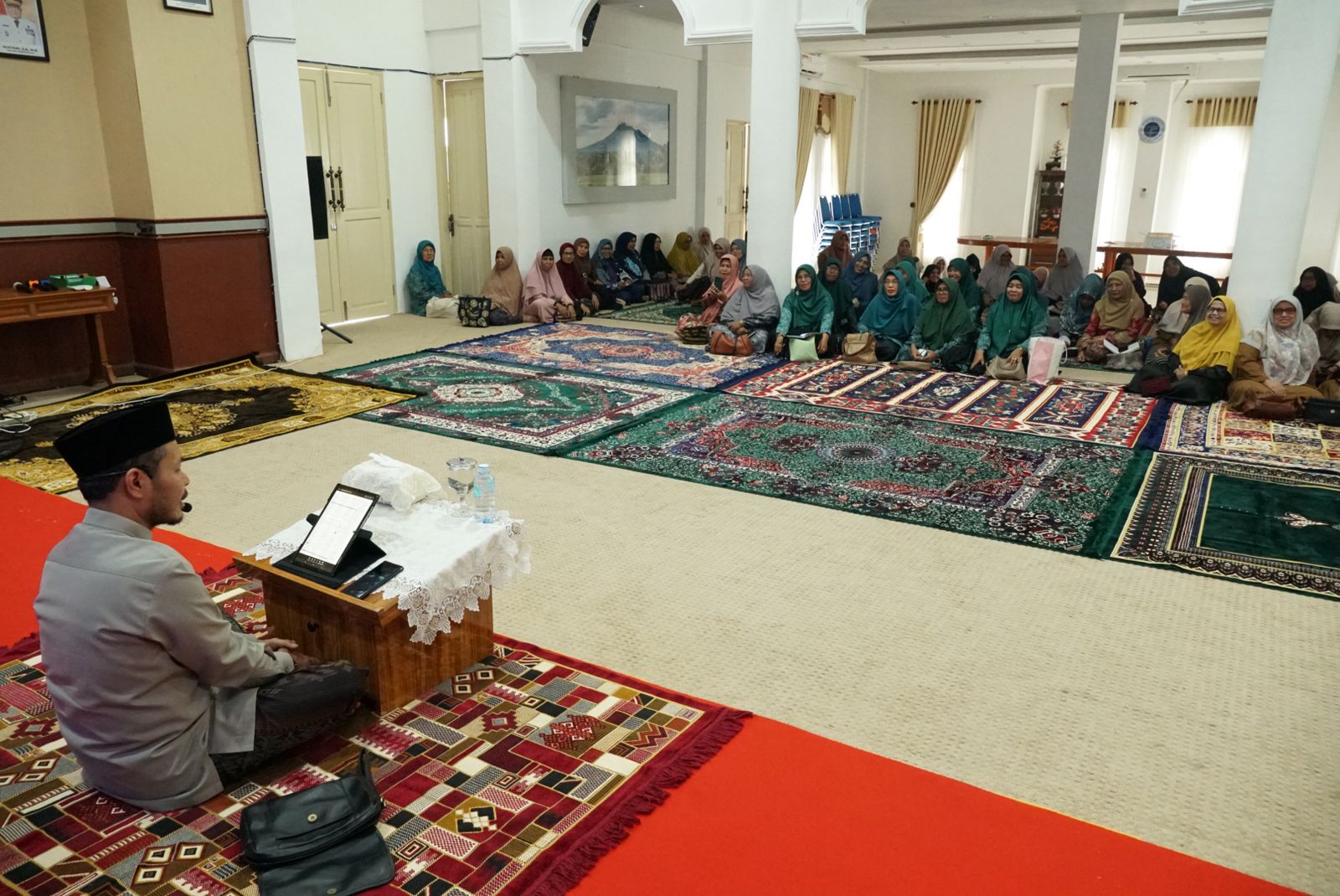 Ustad Masrul Aidi Ingatkan Pentingnya Perkuat Ketaqwaan