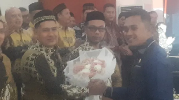Ketua DPRK Nagan Raya Lantik Pengurus IKNR Jakarta 