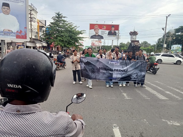 Himasi Unimal Galang Dana Palestina Sambil Nyanyi Dan Berjoget Di Lampu Merah