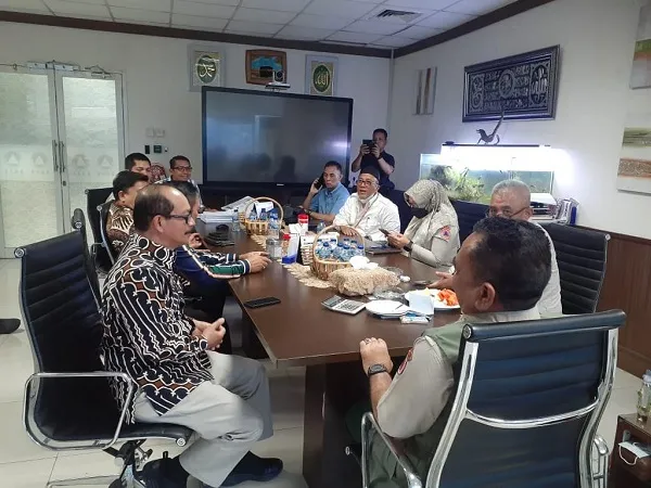 Pj Bupati Aceh Tamiang Kunjungi BNPB