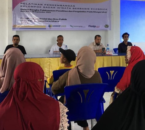 FISIP USU Lakukan Pemberdayaan Pokdarling Berbasis Ecobrick
