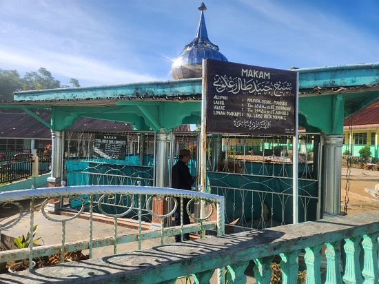 Keteladanan Dari Hutanamale