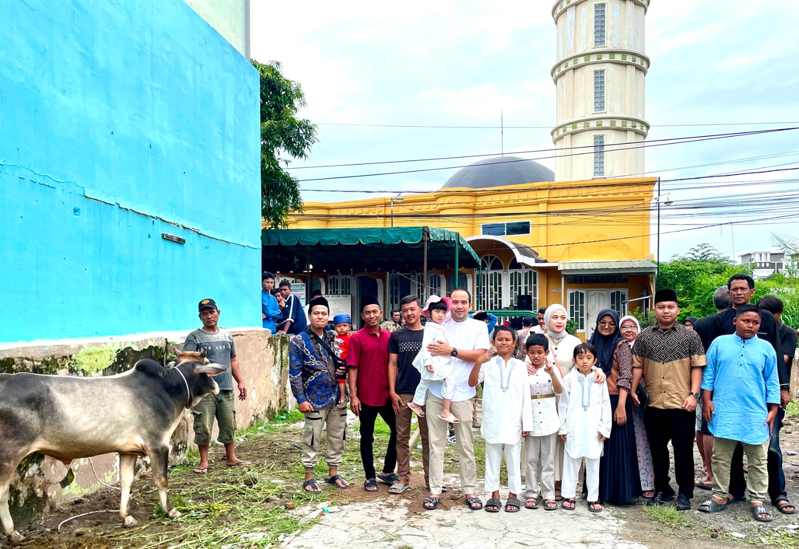 Idul Adha 2024, Zakky Shahri Kurban Sapi Bobot 600 Kg Dan Hibahkan 11 Ekor