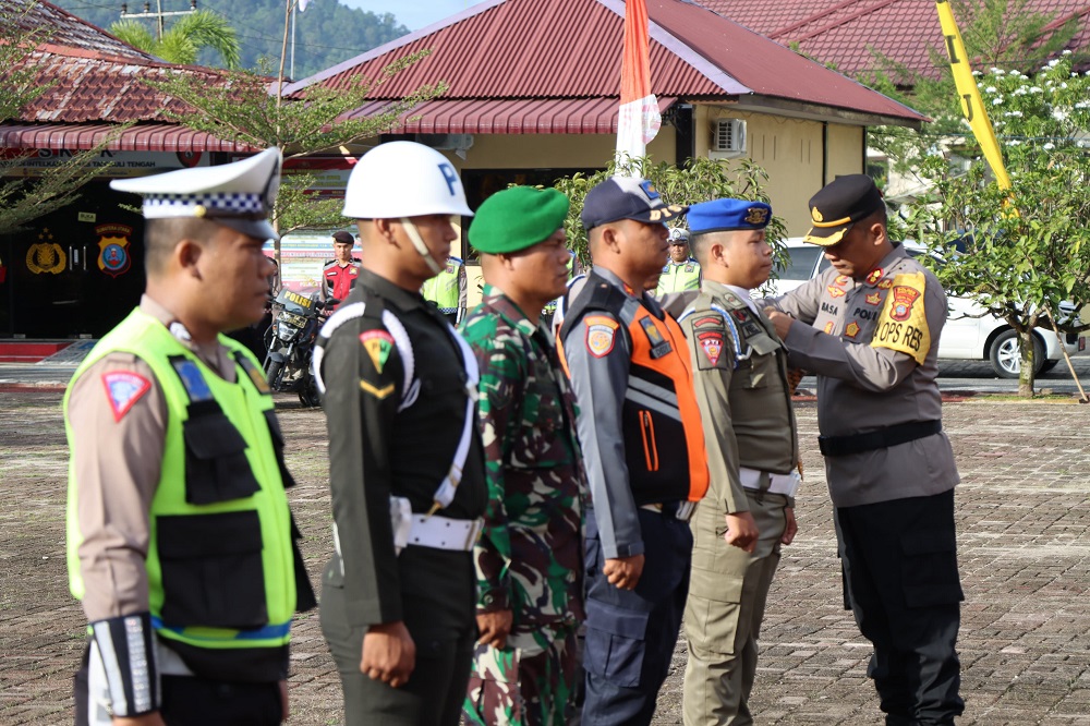 Polres Tapteng Apel Gelar Pasukan Operasi Patuh Toba 2024