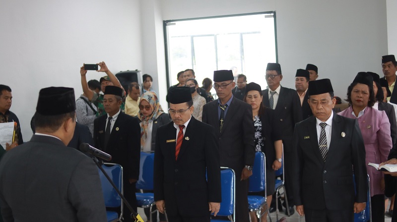 Sekda Dairi Dimutasi Jadi Kepala DPMPT