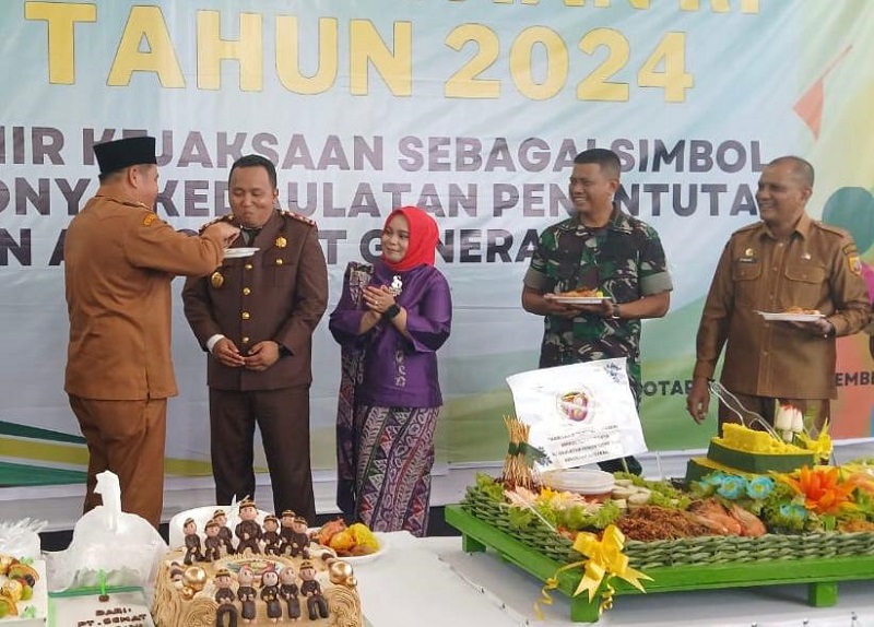 Kejari Labusel Peringati Hari Lahir Kejaksaan RI Secara Sederhana