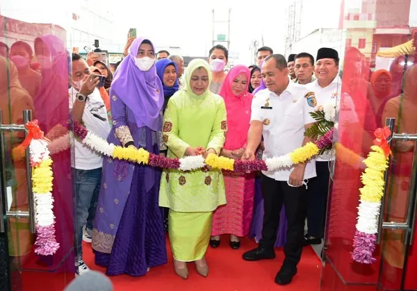 Gedung Dekranasda Batubara Diresmikan