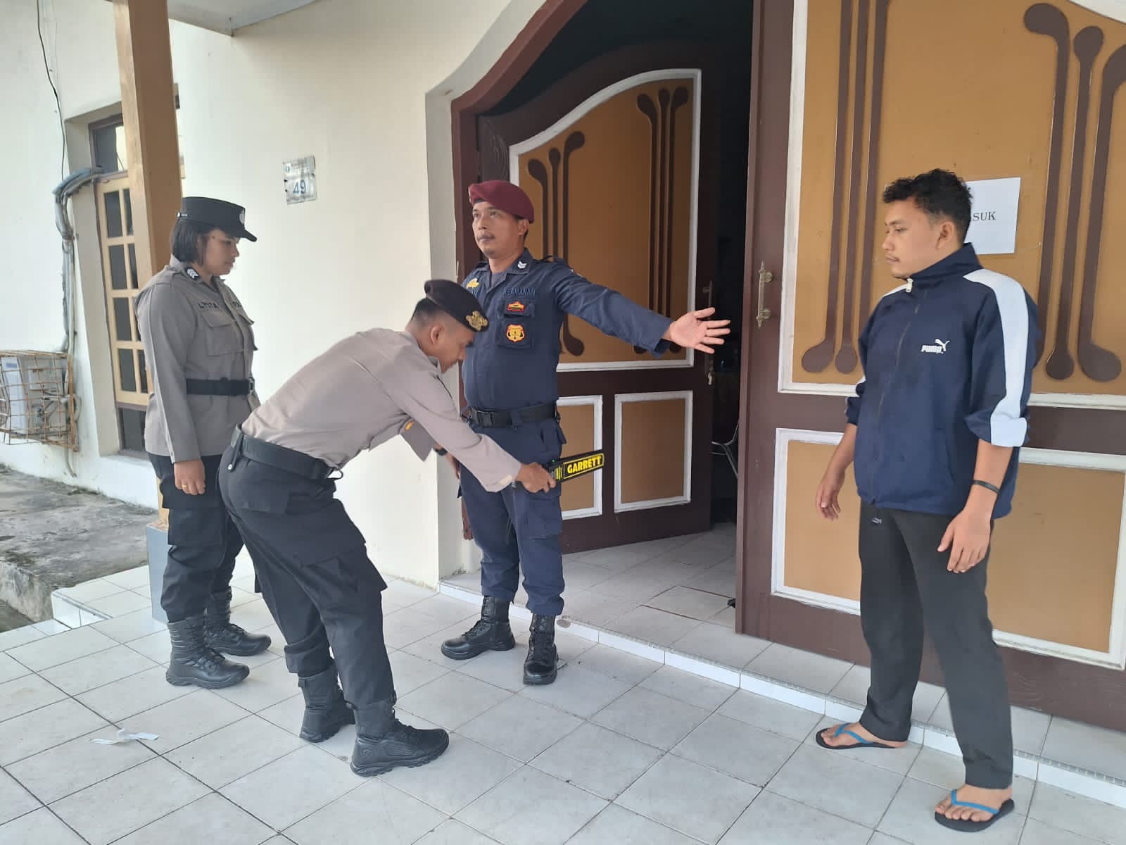 Polres Sibolga Laksanakan Pam Rapat Pleno Rekapitulasi Perhitungan Suara Pemilu