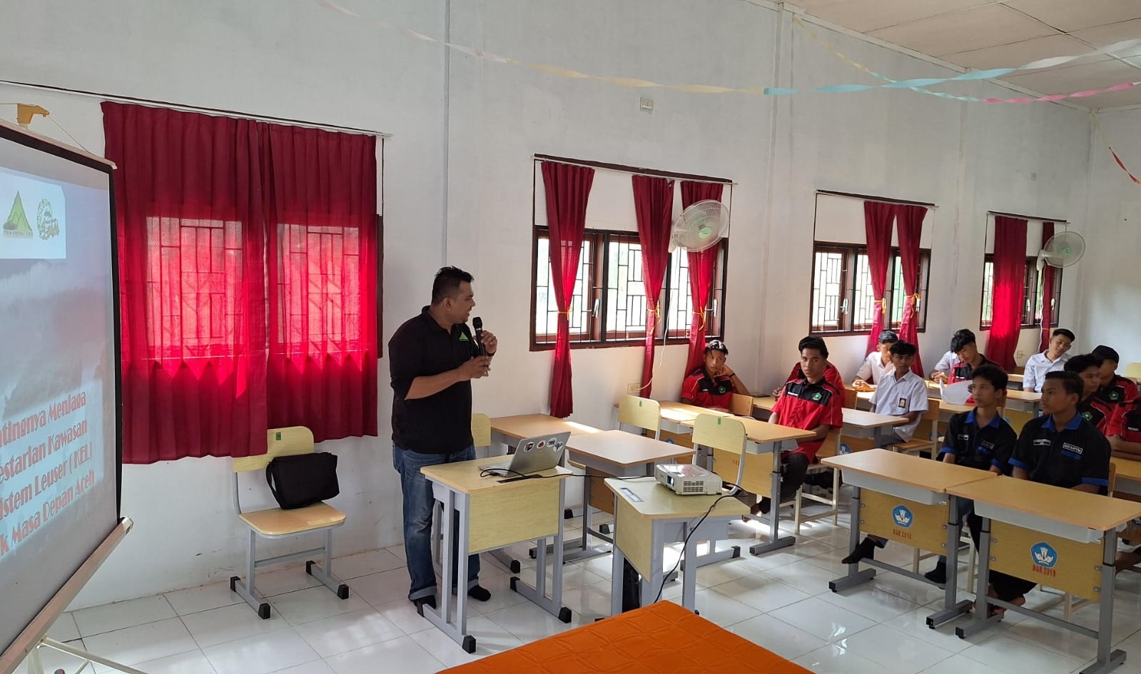 Hutan Aceh Sumber Kehidupan 4 Juta Penduduk