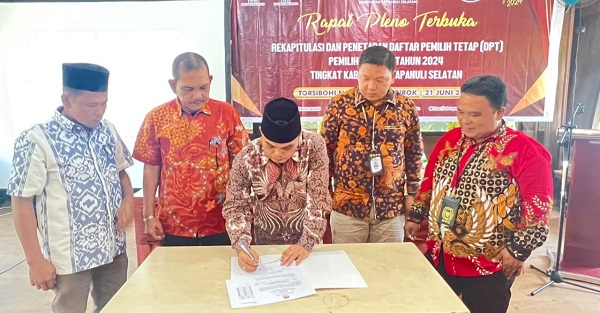 KPU Tapanuli Selatan Tetapkan DPT Pemilu 2024 Sebanyak 218.933 Pemilih