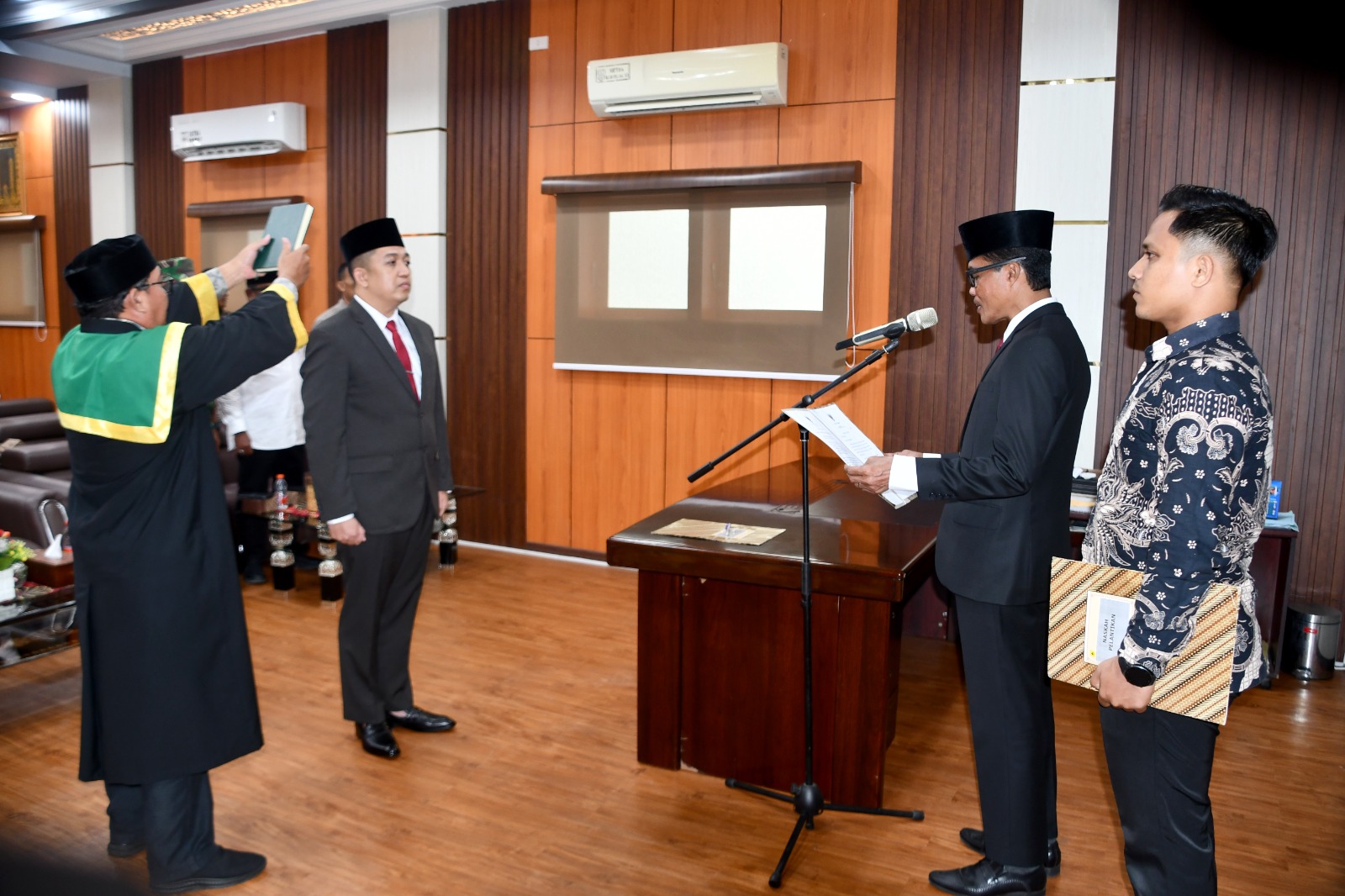 Hendri Seonandar Jabat Kadisdukcapil Langsa