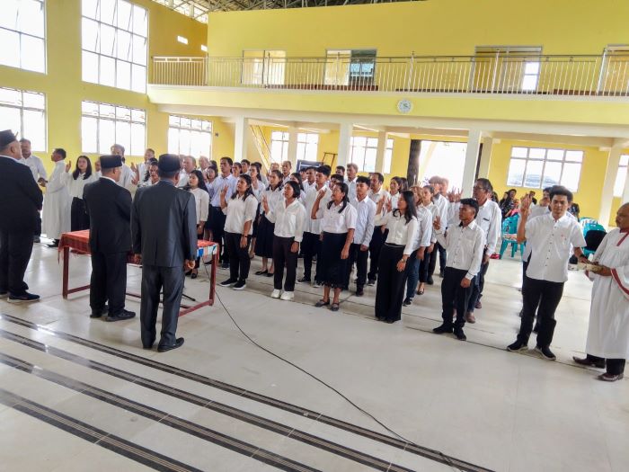 Ketua Panwaslu Lintongnihuta Lantik 57 PTPS