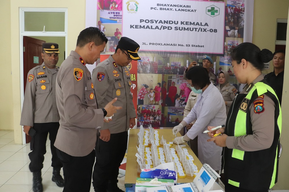 Kapolres Langkat Tes Urine