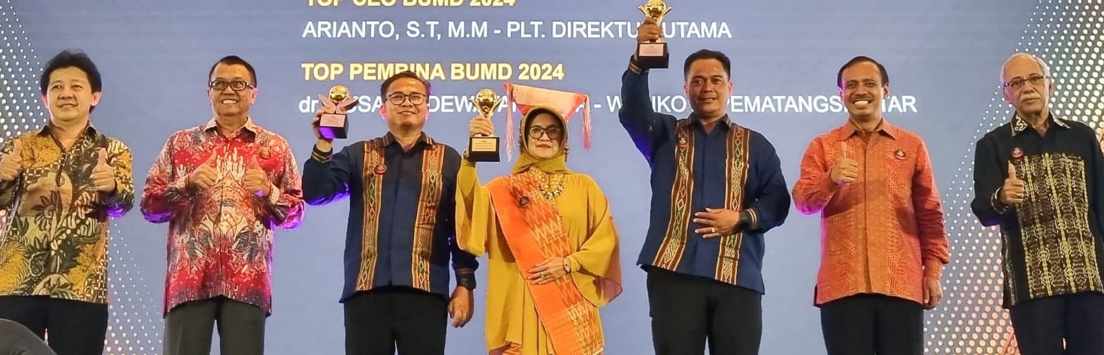 Wali Kota P.Siantar Terima Top BUMD Awards 2024