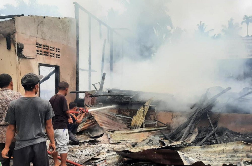 Di Aceh Timur, Tiga Rumah Terbakar