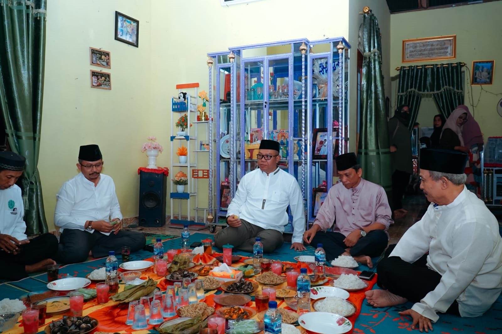 Pj Bupati Nizhamul Safari Ramadhan, Sapa Warga Limalaras