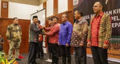 Percepat Penurunan Stunting, Pemerintah Aceh Beri Penghargaan Pemerintah Kabupaten/Kota