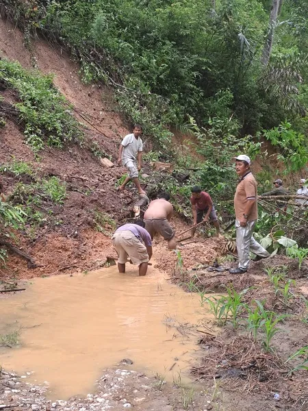 Tiga Desa Terisolir Akibat Bencana Longsor