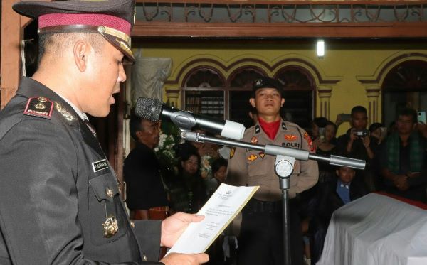 Wakapolres Pimpin Prosesi Persemayaman Dan Pemakaman