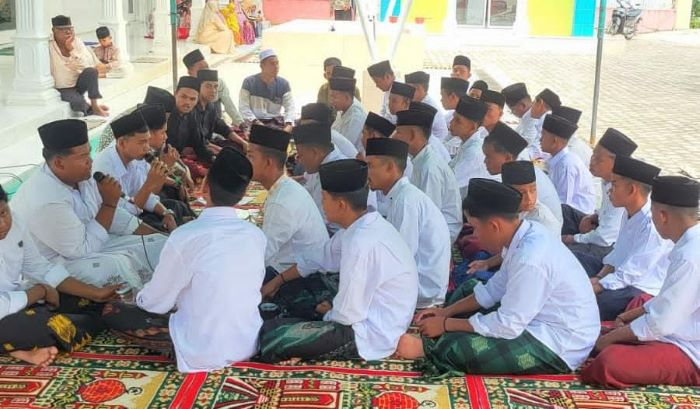 Peringati Maulid, Gampong Seuriget Santuni Anak Yatim