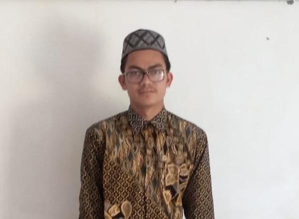 Ahmad Romadon, Anak Petani Berharap Bisa Melanjutkan Studi Ke Luar Negeri