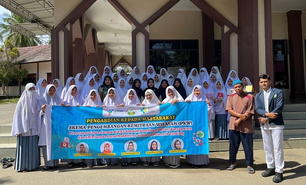 Poltekkes Kemenkes Aceh Berikan Penyuluhan Gema Cermat