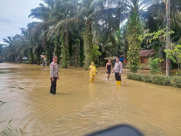 Kapolsek Minta Warga Batahan Waspada