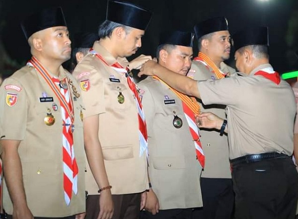 Hendriyanto Sitorus Dianugerahi Lencana Melati Pramuka