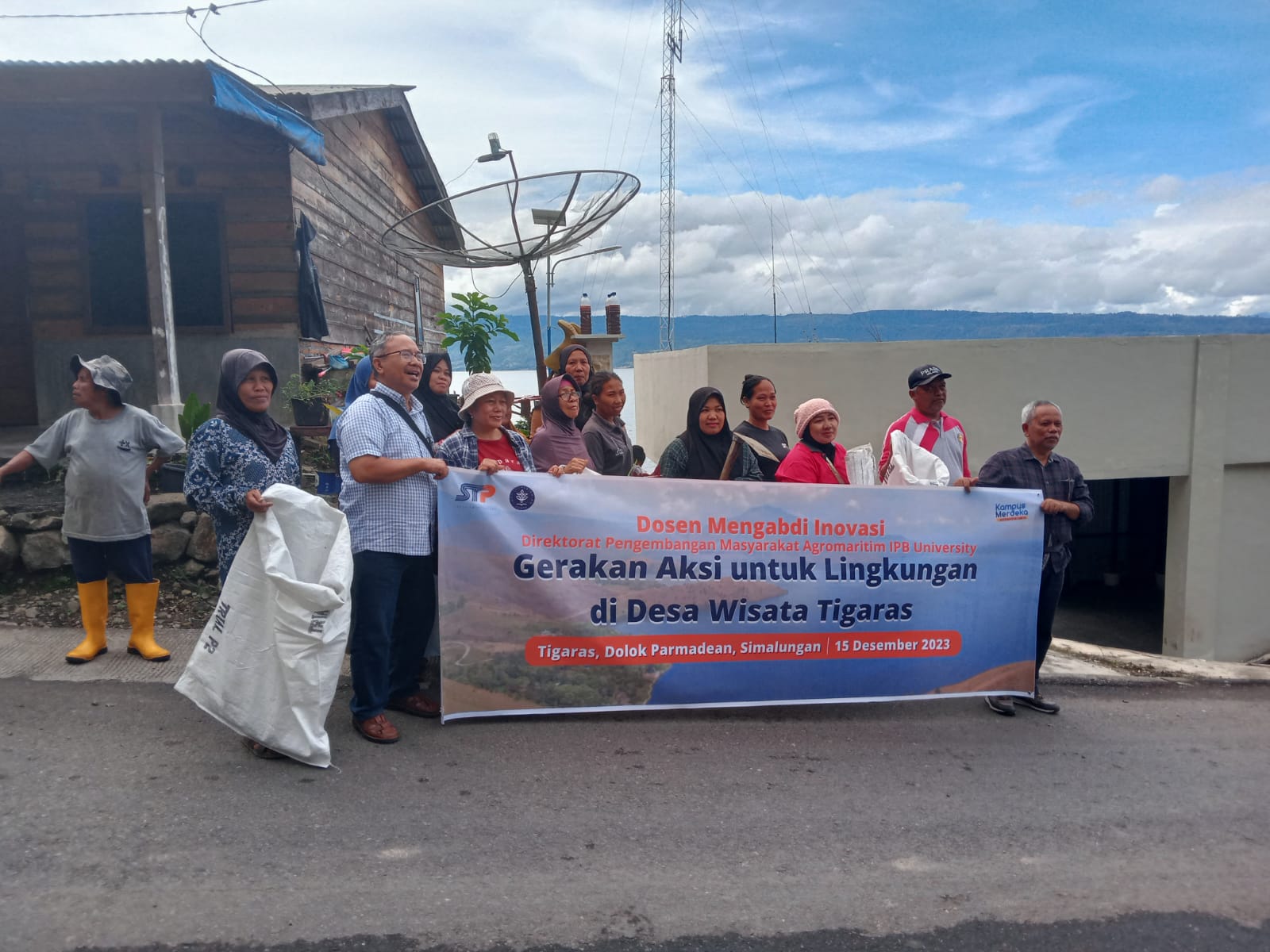 Kerjasama Dengan STP, Direktorat Pengembangan Masyarakat Agromaritim IPB Gelar Pelatihan Pokdarwis Tigaras