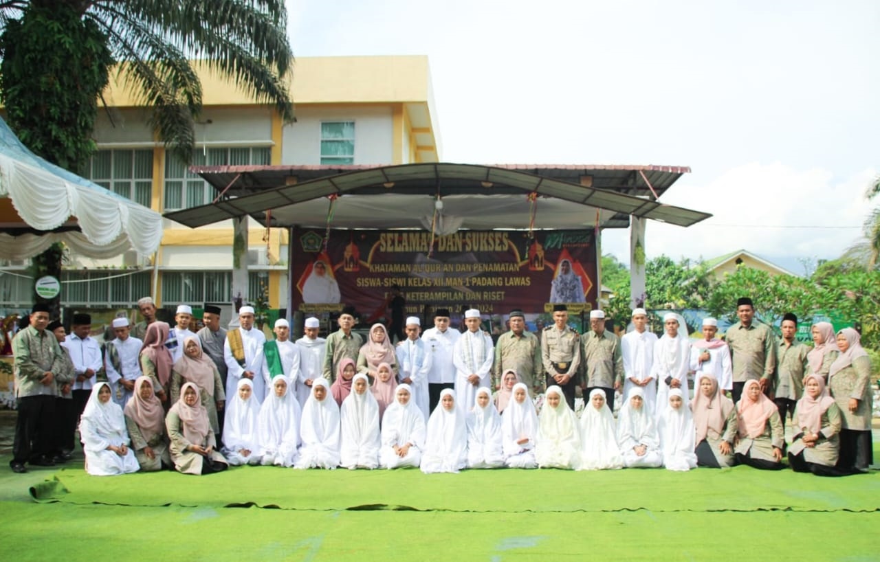 Pj Bupati Hadiri Penamatan 368 Siswa Kelas XII MAN 1 Palas