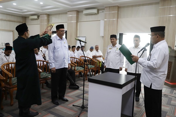 Ahmad Yani Dilantik Sebagai Kabag TU Kanwil Kemenag Aceh