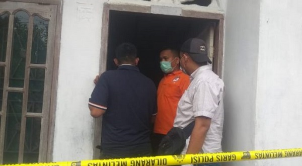Empat Hari Tidak Terlihat, Buruh Bangunan Tewas Dalam Rumah