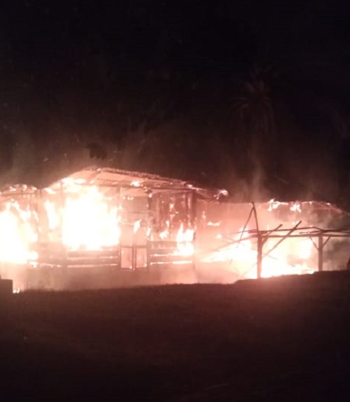 Rumah Semi Permanen Musnah Terbakar Di Pematang Jaya 
