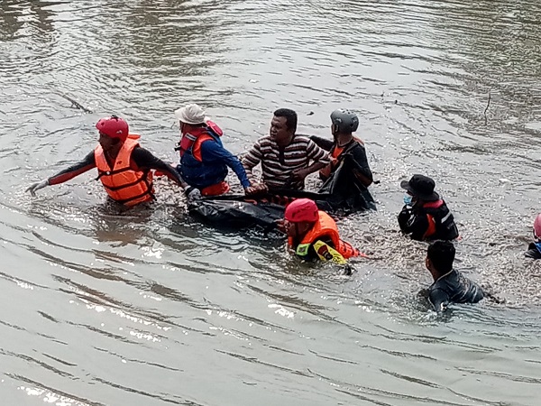 2 Anak Hanyut Di Sidimpuan Ditemukan Sekitar 11 Km