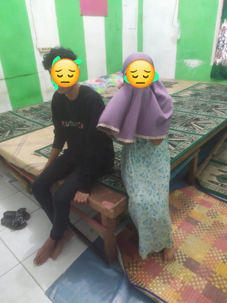Warga Gerebek Wanita Bersuami Mesum Di Rumahnya