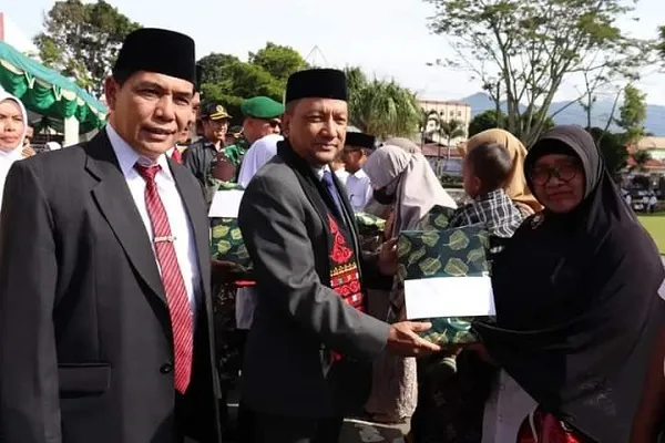 Teuku Mirzuan Pimpin Upacara HAB 77 Tingkat Kabupaten Aceh Tengah