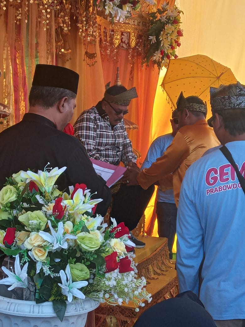 Uda Bobby Afif Nasution Diberi Gelar Ncek Tuan