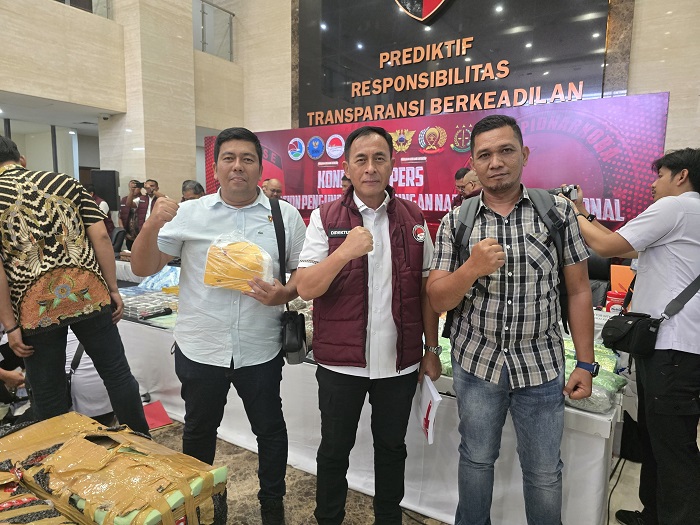 Sat Resnarkoba Polres Langsa Serahkan 1.014 Gram Kokain Ke Bareskrim Polri
