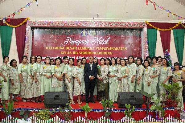 Keluarga Besar Lapas Siborongborong Adakan Ibadah Perayaan Natal