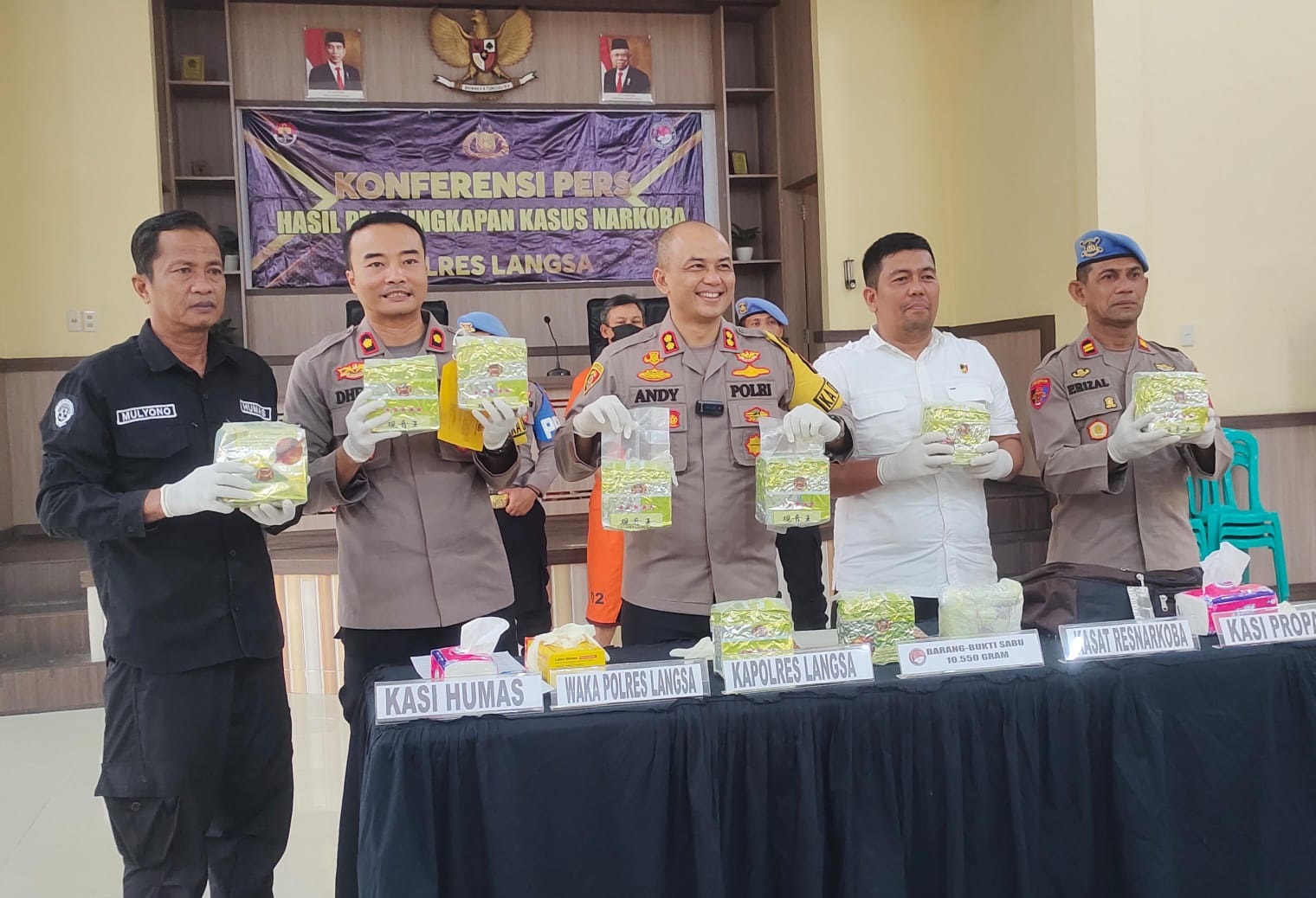Hendak Bawa Ke Pulau Jawa, Residivis Ditangkap Bawa 10 Kg Sabu
