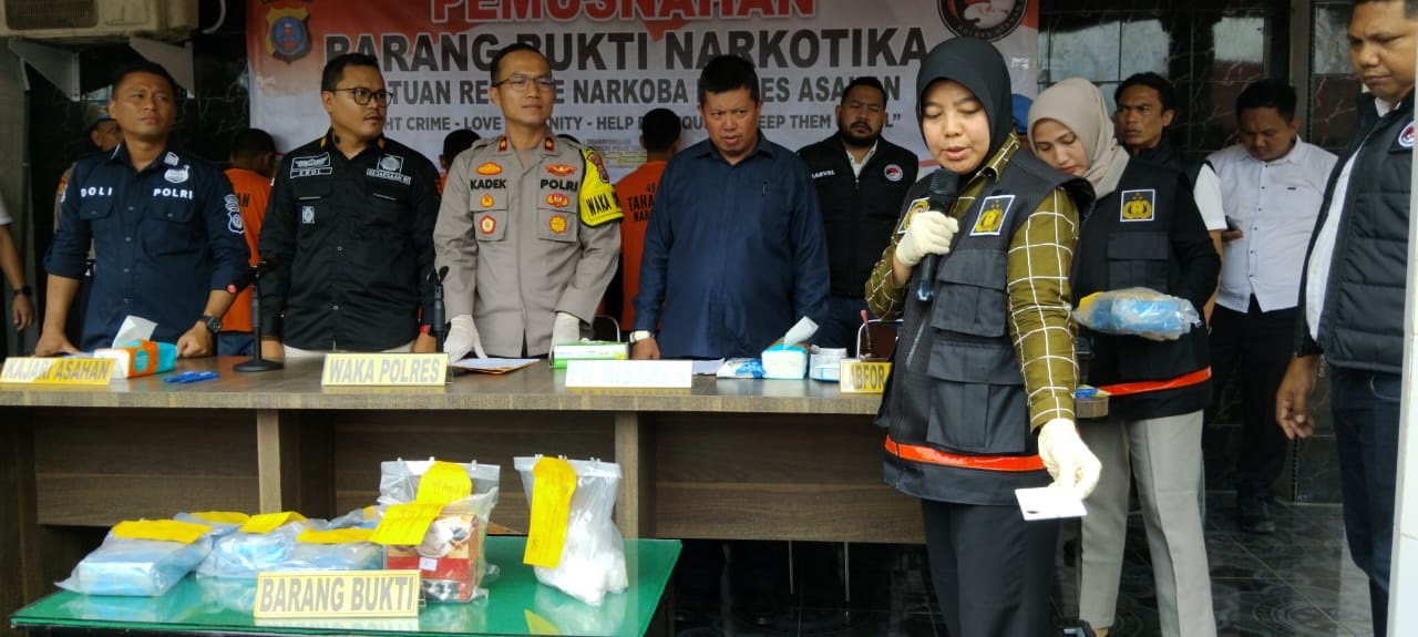 Polres Asahan Musnahkan 8,9 Kg Lebih SS, 5 Tersangka Dibekuk