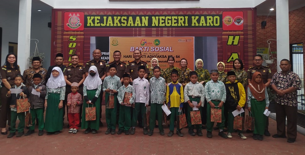 Sambut HBA, Kajari Karo Baksos Dan Santuni Anak Yatim