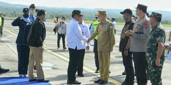 Pj Gubernur Aceh Sambut Kedatangan Menko Polhukam Dan Mendagri