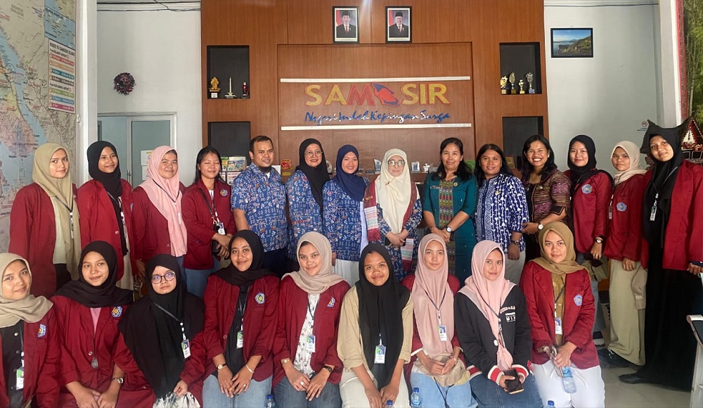 Mahasiswa UM Tapsel Magang Mandiri Di Samosir Selama 4 Bulan