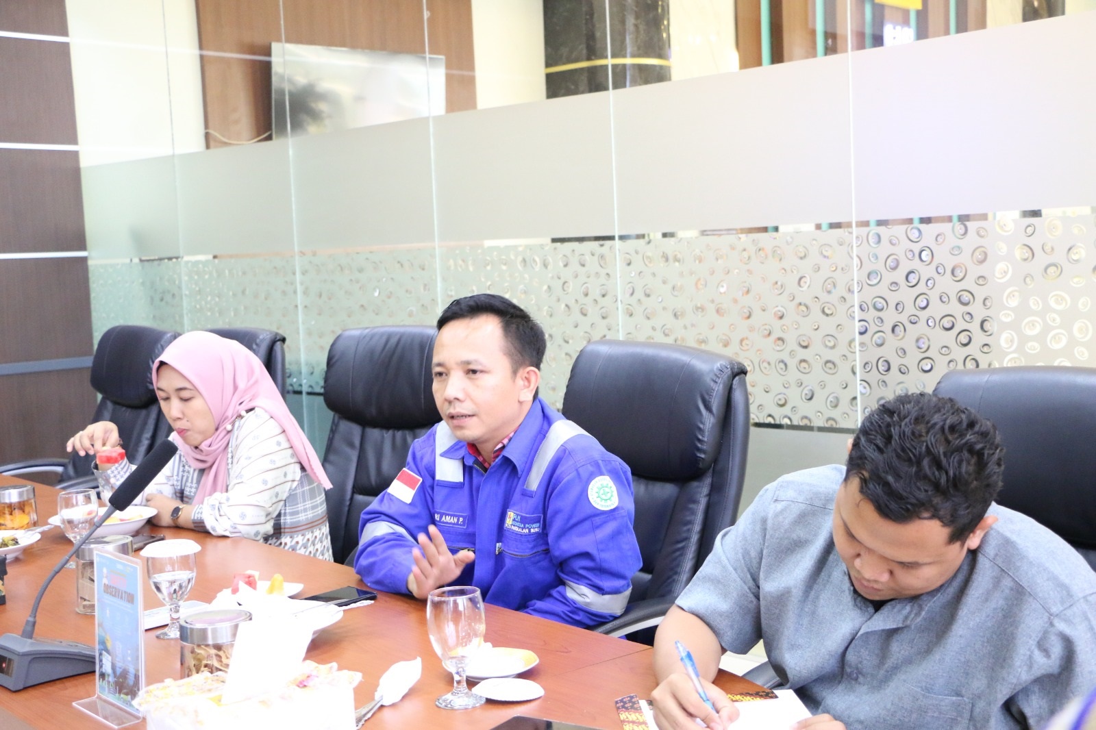 Manajemen IP UPB Berdiskusi Dengan Awak Media