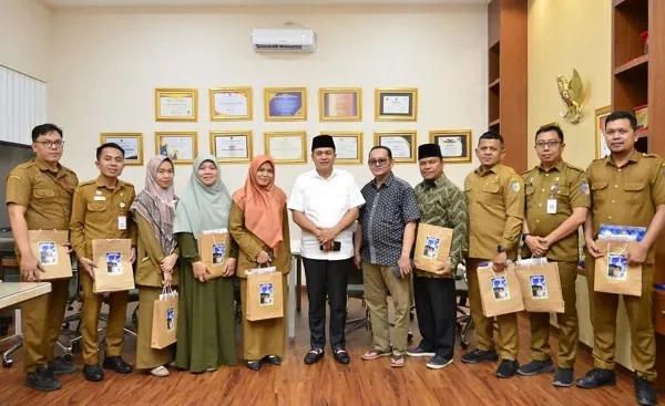 Bupati Zahir Lepas Kafilah MTQ VI Korpri Tahun 2022