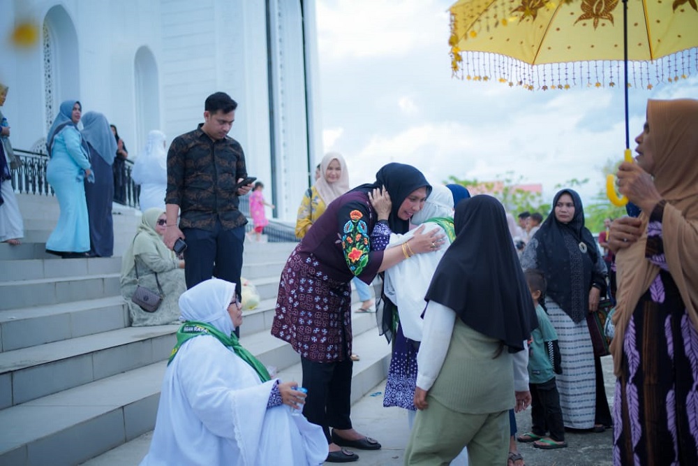 103 Jamaah Haji Asal Nagan Raya Tiba Di Mesjid Giok