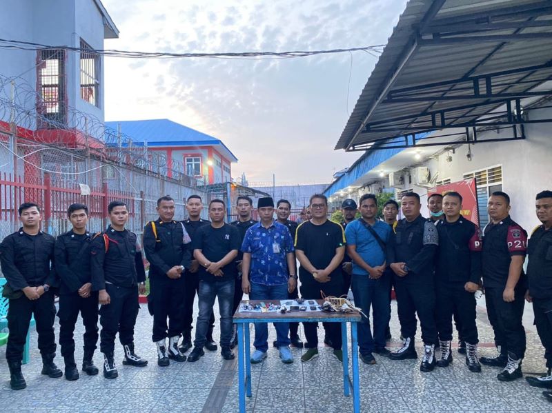 Petugas Lapas Lubukpakam Sita 8 Sajam, 6 HP Dan 10 Alat Elektronik Dari WBP